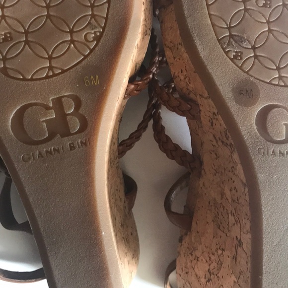 Gianni Bini brown wedges - Picture 3 of 4